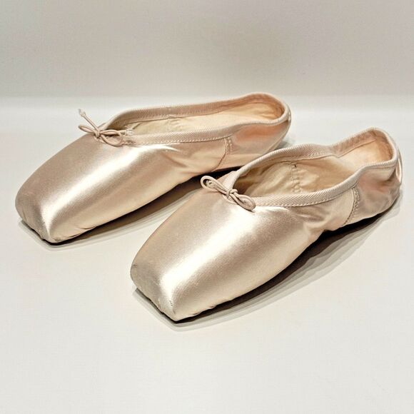Russian Pointe Brava Ballet Shoes Women’s 42 w1 v2 FS US Size 10 - Picture 1 of 13